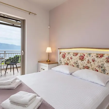 Vasiliki Villa *