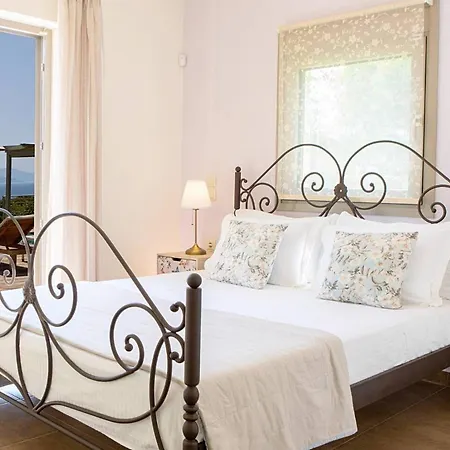 Vasiliki Villa *