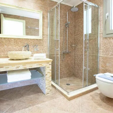 Villa Ianthe & Brown
